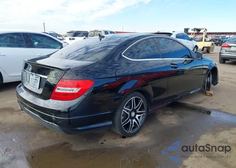 2013 Mercedes-Benz C 250 from USA, damaged, VIN WDDGJ4HBXDF992567